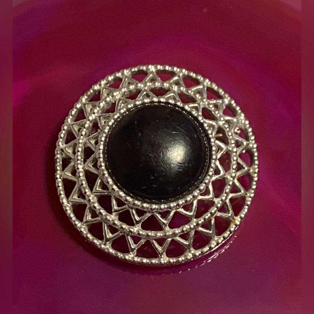 Vintage Silver Tone Signed Sarah Coventry Pin #7708